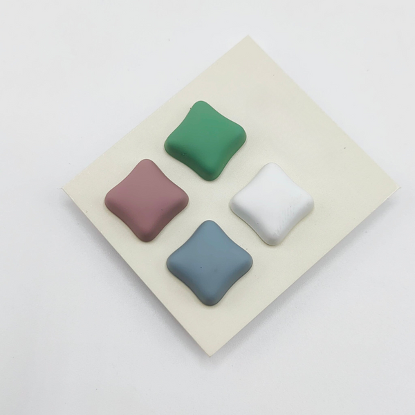 Pack of 4 hijab Magnetic pins - Square (Vintage)