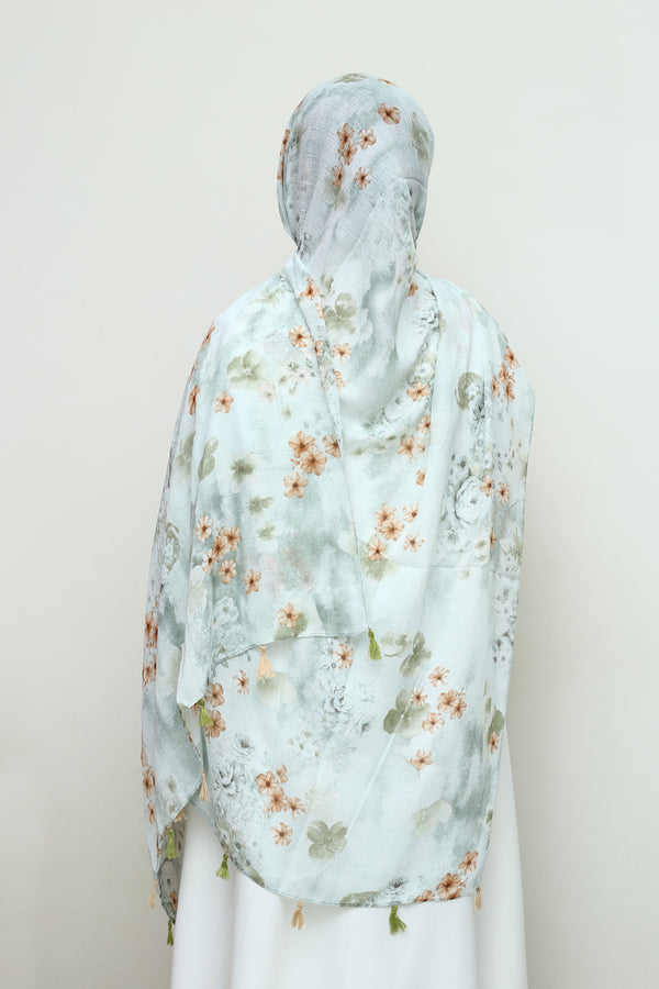 Blossom Hue Hijab- Zumurrud Bloom